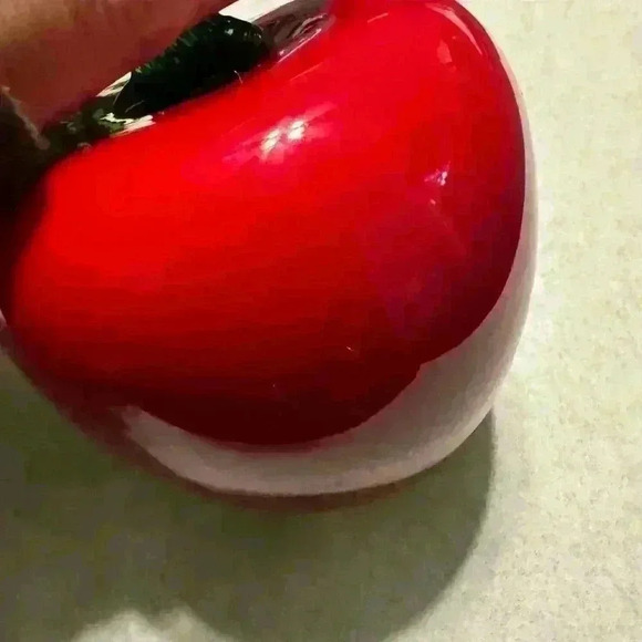 Beautiful Red and Green Apple Glass Paperweight - Picture 5 of 8